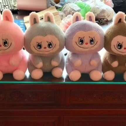 #A DANCING LABUBU PREORDER (arrival early/late sept)